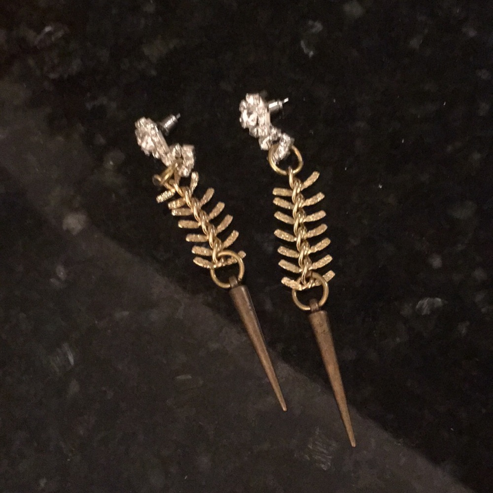 NEVER WORN! Gold sparkle Long Earrings